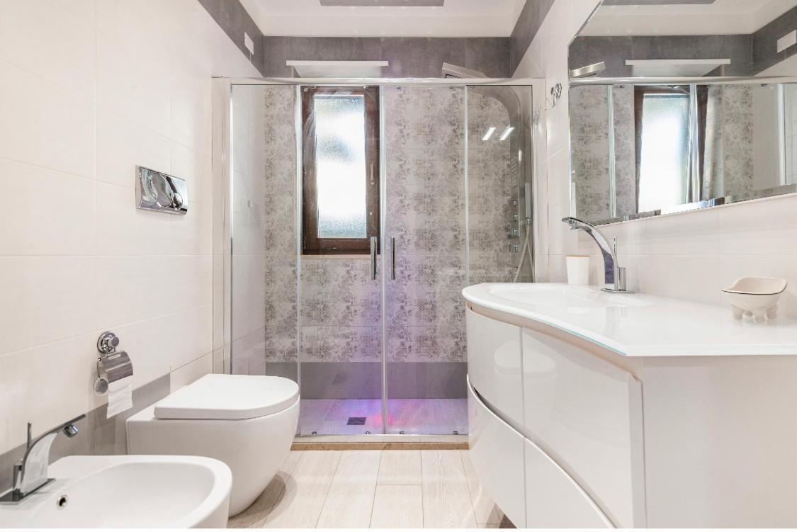 Moon Luxury לצ'ה מראה חיצוני תמונה