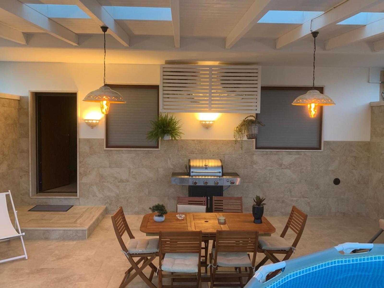 Moon Luxury לצ'ה מראה חיצוני תמונה